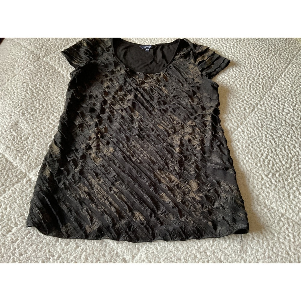 Reitmans Textured Ruffle Top Womens Medium Black Excellent Cap Sleeve Burnout